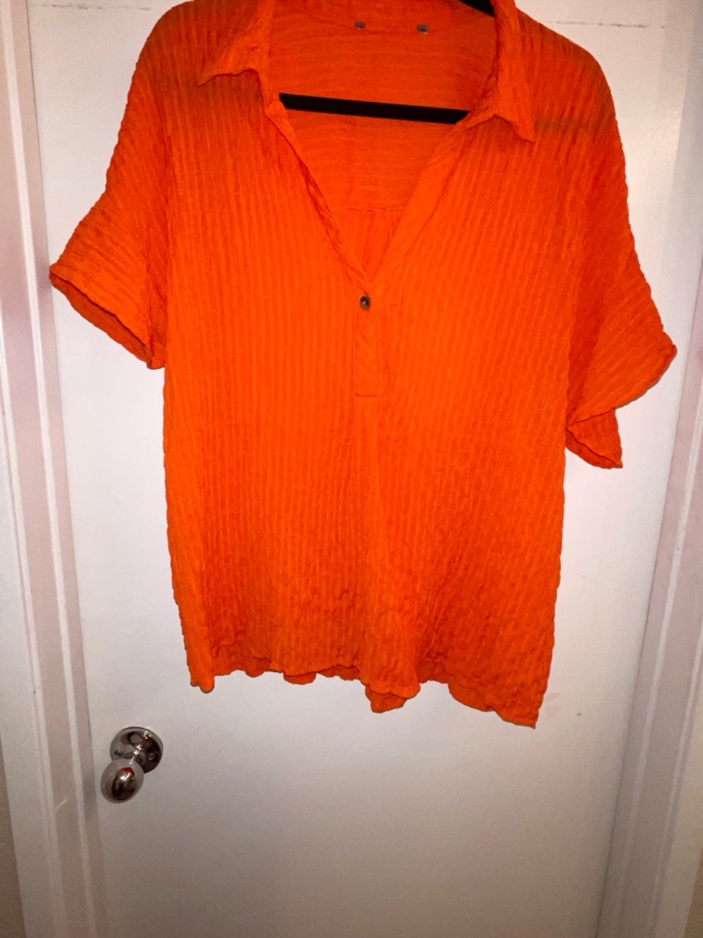 Old Navy Bright Orange Crinkle Short-Sleeve Button-Down Top